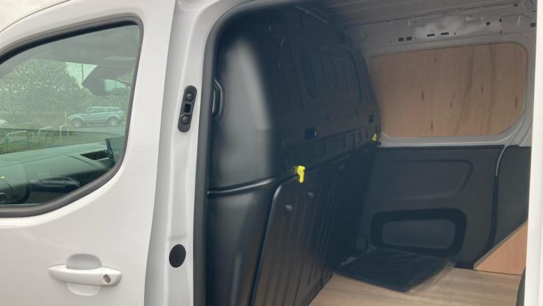 Peugeot Partner Standard Diesel 1.5 BlueHDi 100 Asphalt Van